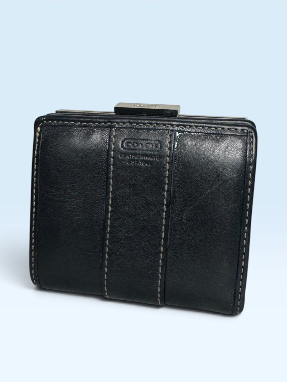 Coach Vintage Bifold Kisslock Wallet - Picture 1 of 7